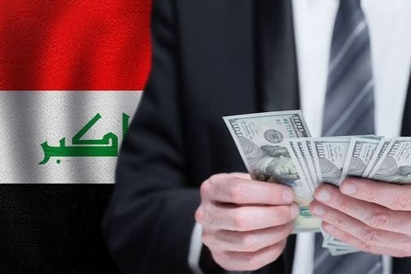 وصول شحنة جديدة من الدولارات الأميركية إلى العراق