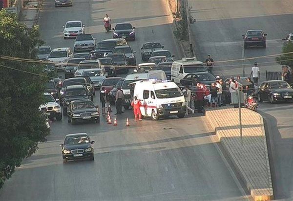جريح في حادث على بولفار سن الفيل