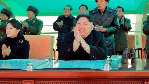 بعد غياب 9 أشهر... السيّدة الأولى لكوريا الشماليّة تظهر إلى العلن