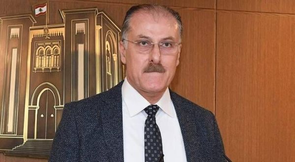 عبدالله: تسريح موظفي مصارف خطوة تتناقض مع تصريحات المعنيين عن القطاع