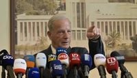 الزيارة الاولى لسفير أميركي إلى الجنوب منذ 2006... عيسى في زوطر الغربية وقعقعية الجسر!