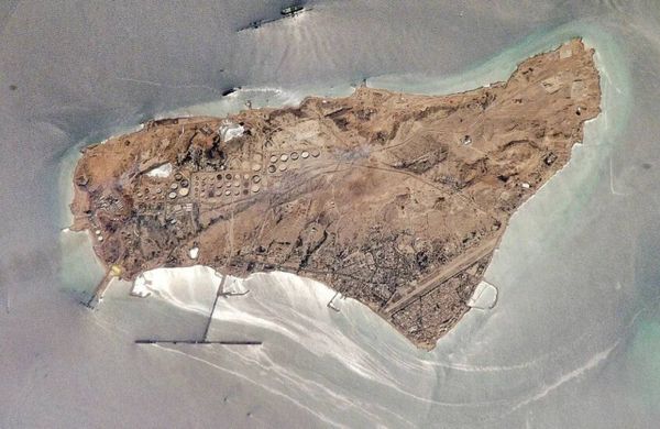 خارك... نقطة مفصلية قد تحدد مسار الحرب على إيران