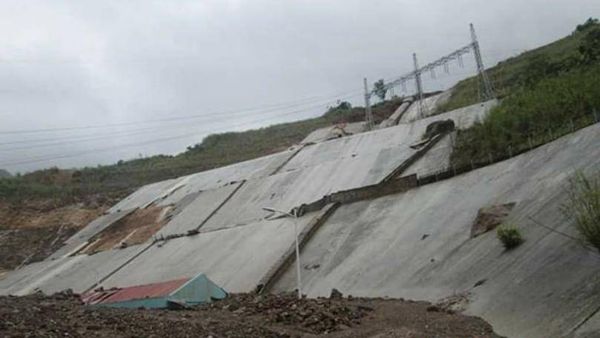 Laos dam collapse: 'Hundreds missing' after flash floods hit villages