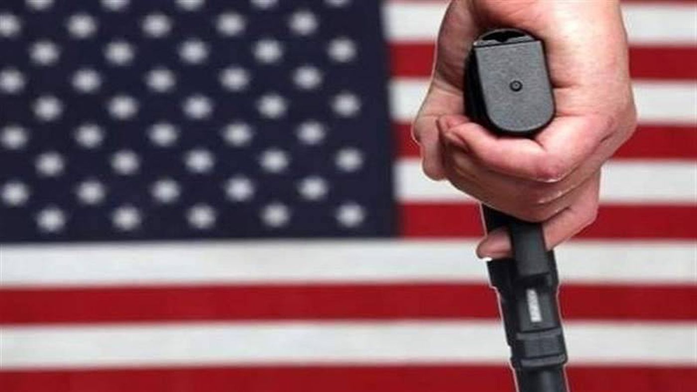 العنف المسلّح في الولايات المتحدة… لماذا يفكر المواطنون بالهجرة؟