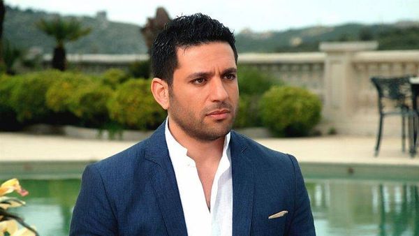 وسط أزمة مقاطع الفيديوهات  المشينة.. ماذا قال حسن الرداد عن المخرج خالد يوسف؟