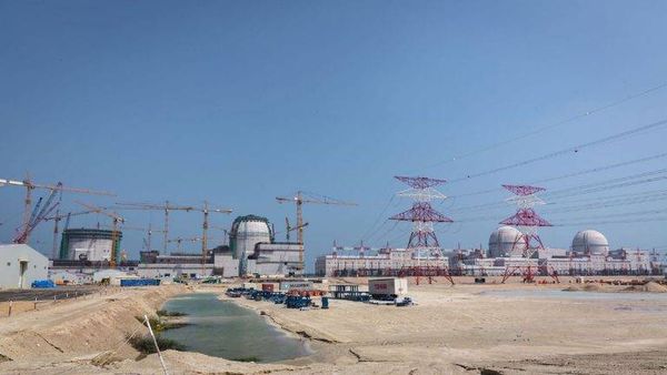 رخصة تشغيل أول محطة نووية بالإمارات قد تصدر بالربع الأول من 2020