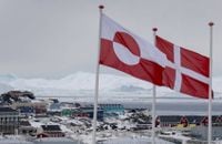 غرينلاند توقع اتفاقاً لتعزيز التعاون مع الدنمارك