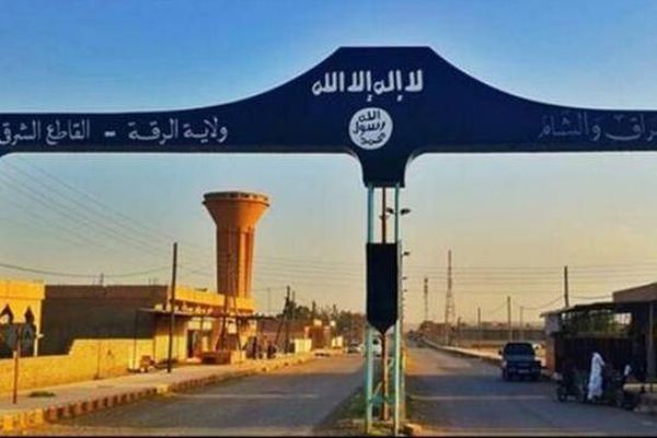 مدينة الرقة.. وأيام "داعش" الأخيرة