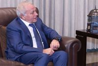 عويدات يردّ على البيطار: بالكيل الذي به تكيلون يكال لكم