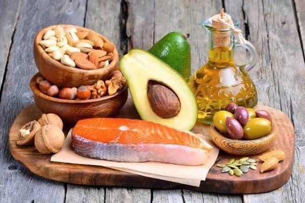 أغذية تحسن المزاج وتخفف كآبة الشتاء