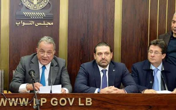 «السلسلة» في عنق الزجاجة بعد موجة إشاعات واتهامات