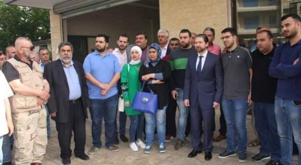 درويش تفقد خيمة المياومين المعتصمين امام الضمان الاجتماعي بطرابلس