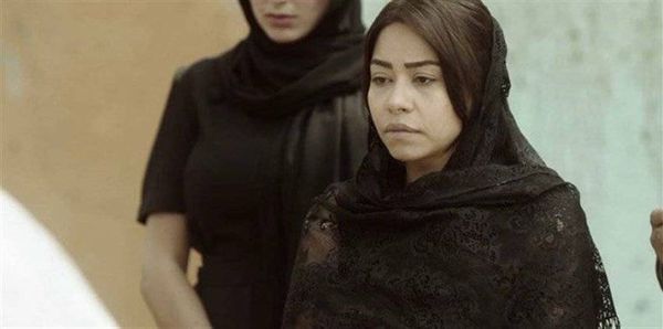 بالصورة - لم تحضر الجنازة: كيف علقت شرين على موت والدها ؟!