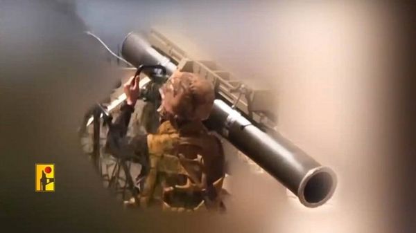 حزب الله يعلن سلسلة عمليات ضد مواقع وانتشار جيش الاحتلال جنوب لبنان
