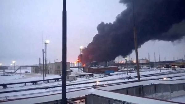 ترامب يضغط على زيلينسكي لوقف ضربات الطاقة الروسية... ولقاء مرتقب في نيويورك