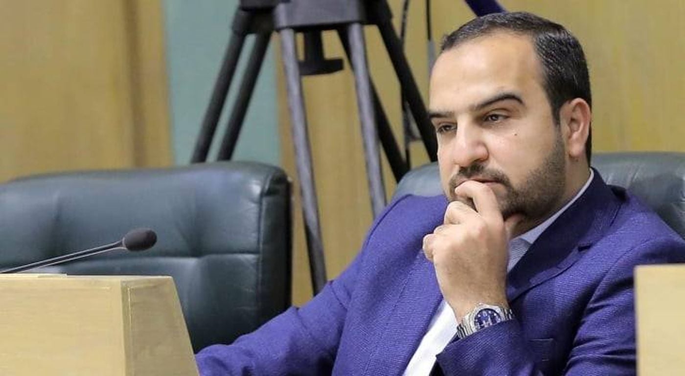 مجلس النواب الأردني يرفع الحصانة عن النائب عماد العدوان