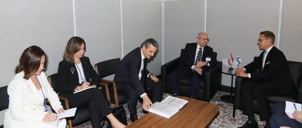 الرئيس سلام ورئيس جمهورية فنلندا بحثا في التطورات في لبنان والمنطقة وأكدا أهمية استمرار الدور الأممي بعد انتهاء مهمة "اليونيفيل"