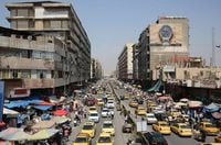 العراق يرفع الحظر الجوي عن غرب البلاد بعد نحو عقد من القيود