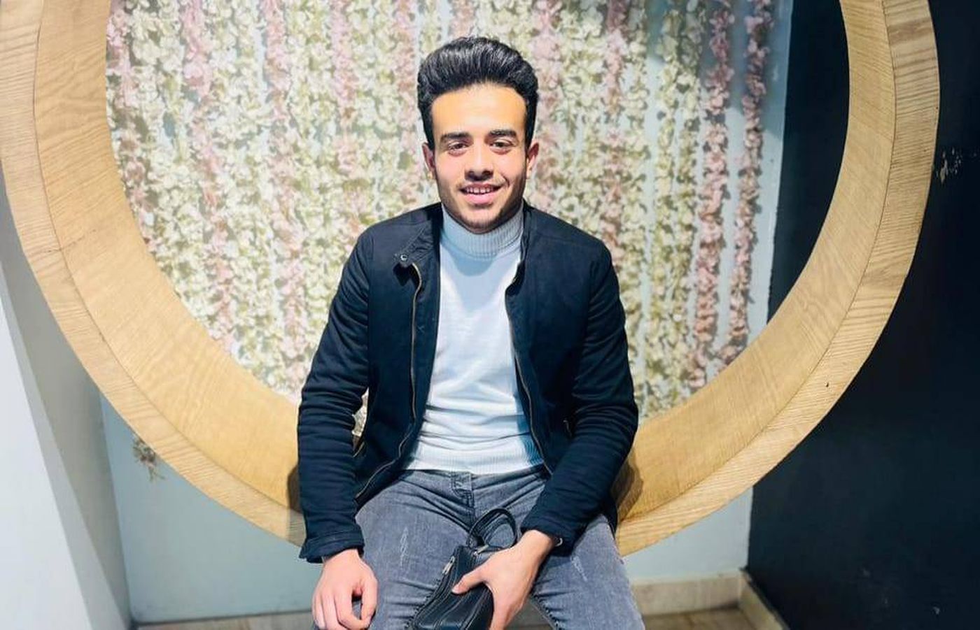 مصمم الجرافيك أحمد الشيخ يبدع في بوسترات تروّج للسياحة في مصر