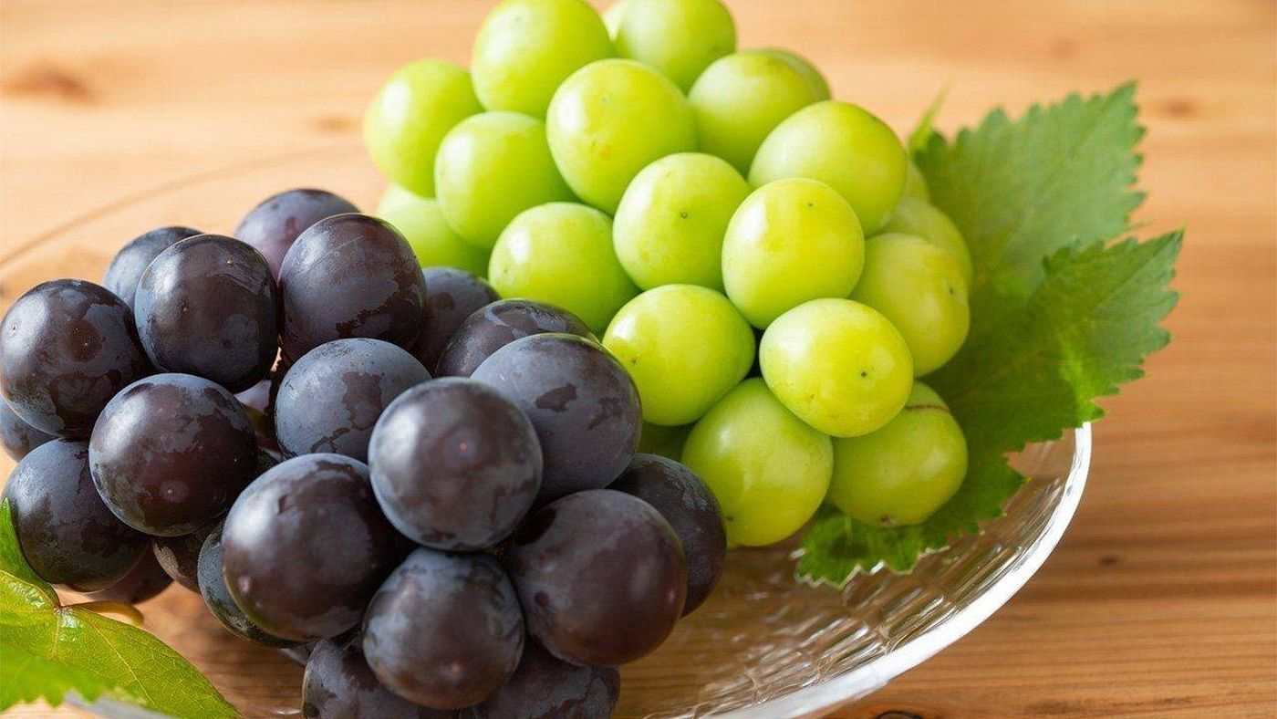 دراسة تثبت قدرة العنب على خفض الكوليسترول الضار بنسبة 6% وتقليل مخاطر الإصابة بالألزهايمر