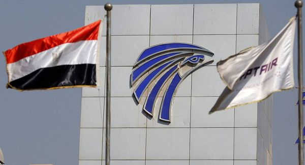 بريطانيا رفعت الحظر على الأجهزة الإلكترونية في الرحلات من القاهرة إلى لندن