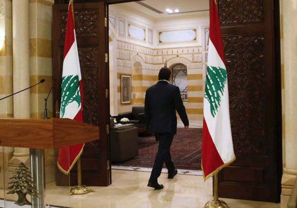 مزايدات ومحاولات لإبقاء "الفراغ الحريري" على أبواب انتهاء الترشّح
ترقّب لقرار ميقاتي... والسعوديّة تزكّي لوائح جعجع والعشائر!