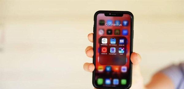 أبل.. عروض مبتكرة في انتظار "الهاتف المرتقب"