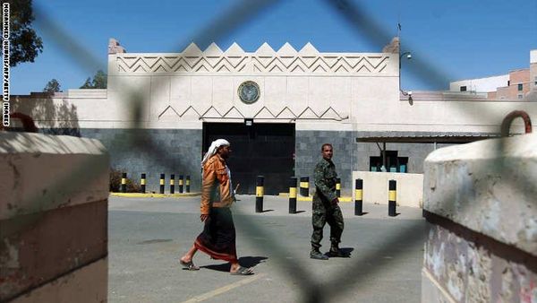 الخارجية الأمريكية تطلب من سفاراتها وقنصلياتها مراجعة إجراءاتها الأمنية قبل عطلة عيد الاستقلال