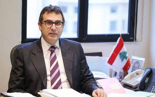 الحملة الكيديّـة مُـستمـرّة عـلـى مُديـر عام الماليّة آلان بيفاني وخطّـة الحكومة قانـون قيصر «غامض» لبنانـياً... ومرقص يُحذّر من مفاعيله الواسعة !!