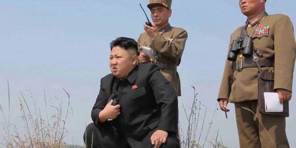 زعيم كوريا الشمالية يأمر بـ”عقاب فوري” لمصوّره الشخصي.. والسبب؟!