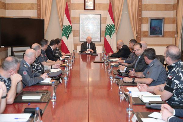 الحجار يعلن إجراءات مشددة لمواجهة أزمة السير في بيروت وجبل لبنان