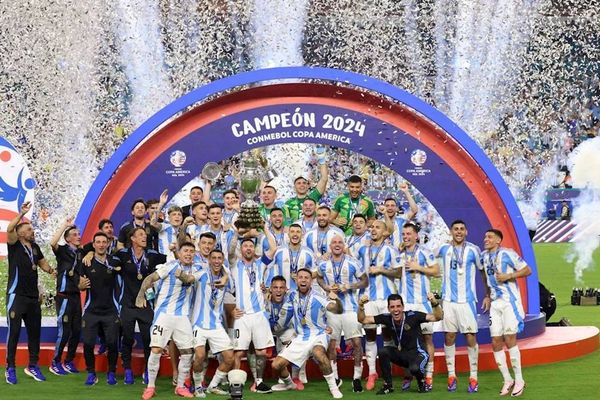 في ليلة بكاء ميسي... منتخب الأرجنتين يتوج بطلا لكوبا أميركا