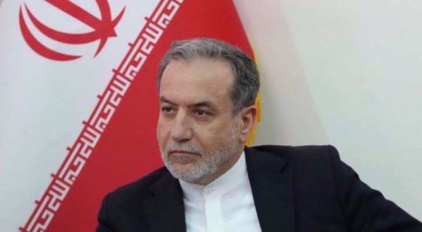 وزير الخارجية الإيراني:  الهجمات على لبنان هي محاولات من جانب كيان محبط