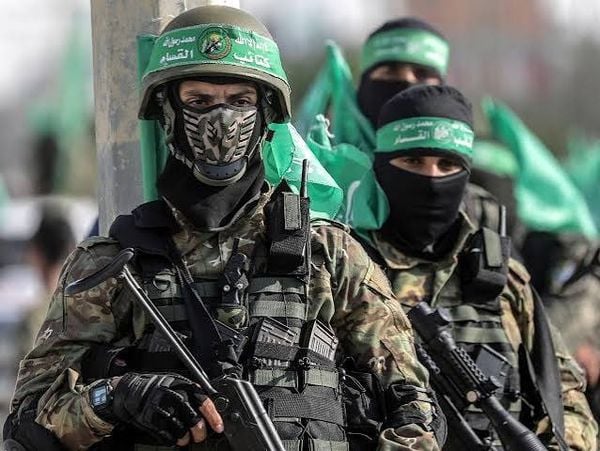 حماس: استشهاد أم وابنتها من أبناء شعبنا المسيحيين بمجزرة الأصالة يؤكد أن الاحتلال يستهدف شعبنا بمختلف مكوناته