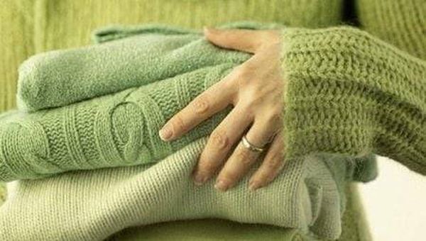 كيف تحافظين على الملابس الصوفية دافئة وناعمة في الشتاء؟