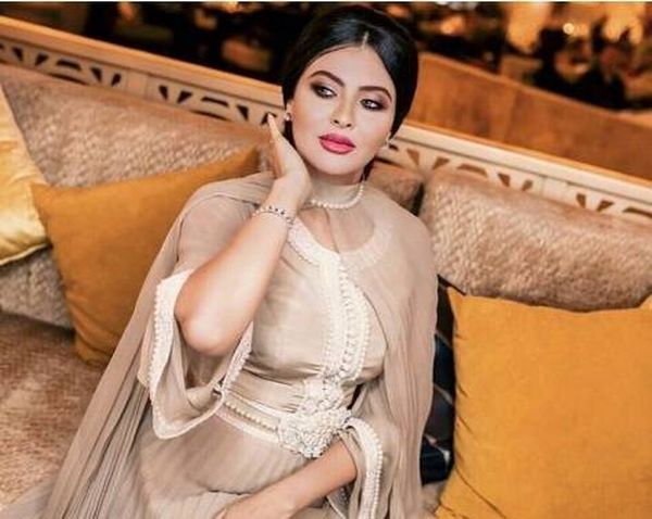 بالصورة - مريم حسين تفاجئ جمهورها بالحجاب... هذا الرجل فرضه عليّ