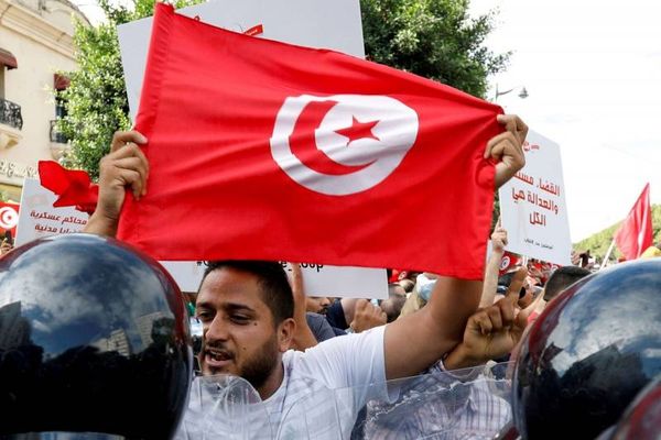 النهضة تطالب بالكشف عن المتورطين في التخطيط لاستهداف سعيّد