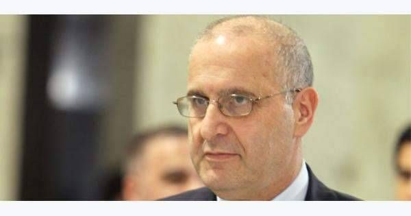 عراجي ناشد من في الساحات تسهيل مهمة آليات نقل المواد والتجهيزات الطبية