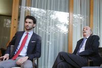 جنبلاط الأب يقود الدفة عبر تيمور .. لحكومة قريبة وتسهيل من دون مُشاركة!
رئيس <الاشتراكي» يبحث عن لقبه القديم «بيضة القبّان»... فهل يجده ؟