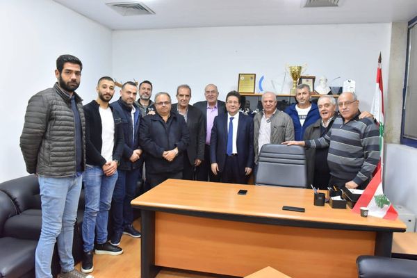 كنعان في اجتماع "الشبيبة البوشرية" داعماً للنادي :
لحركة تضامنية تحافظ على المنطقة وتحقق اولوياتها