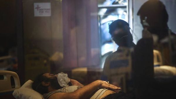 الهند.. 18 مريضا بكورونا توفوا في حريق شبّ بالمستشفى