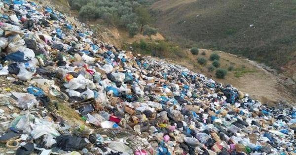 الطبيعة العكارية ترزح تحت عبء الرمي العشوائي للنفايات وحملات لمكافحتها وتأكيد على التوعية والحزم بحق المخالفين