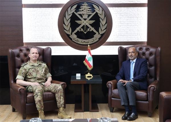 قائد الجيش يلتقي منسقي الأمم المتحدة في اليرزة