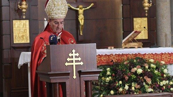الراعي: لبنان مدعوّ لاختيار الحقيقة والدولة والحياد