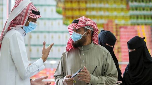 السعودية تعلن تطعيم ربع سكانها