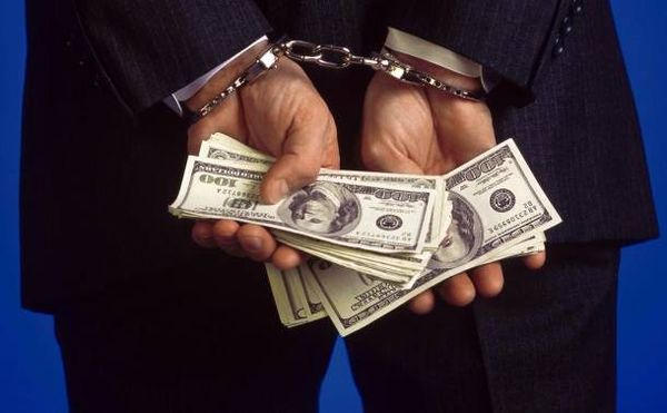 توقيف سوري سرق أموال تبرعات عائدة لكنيسة