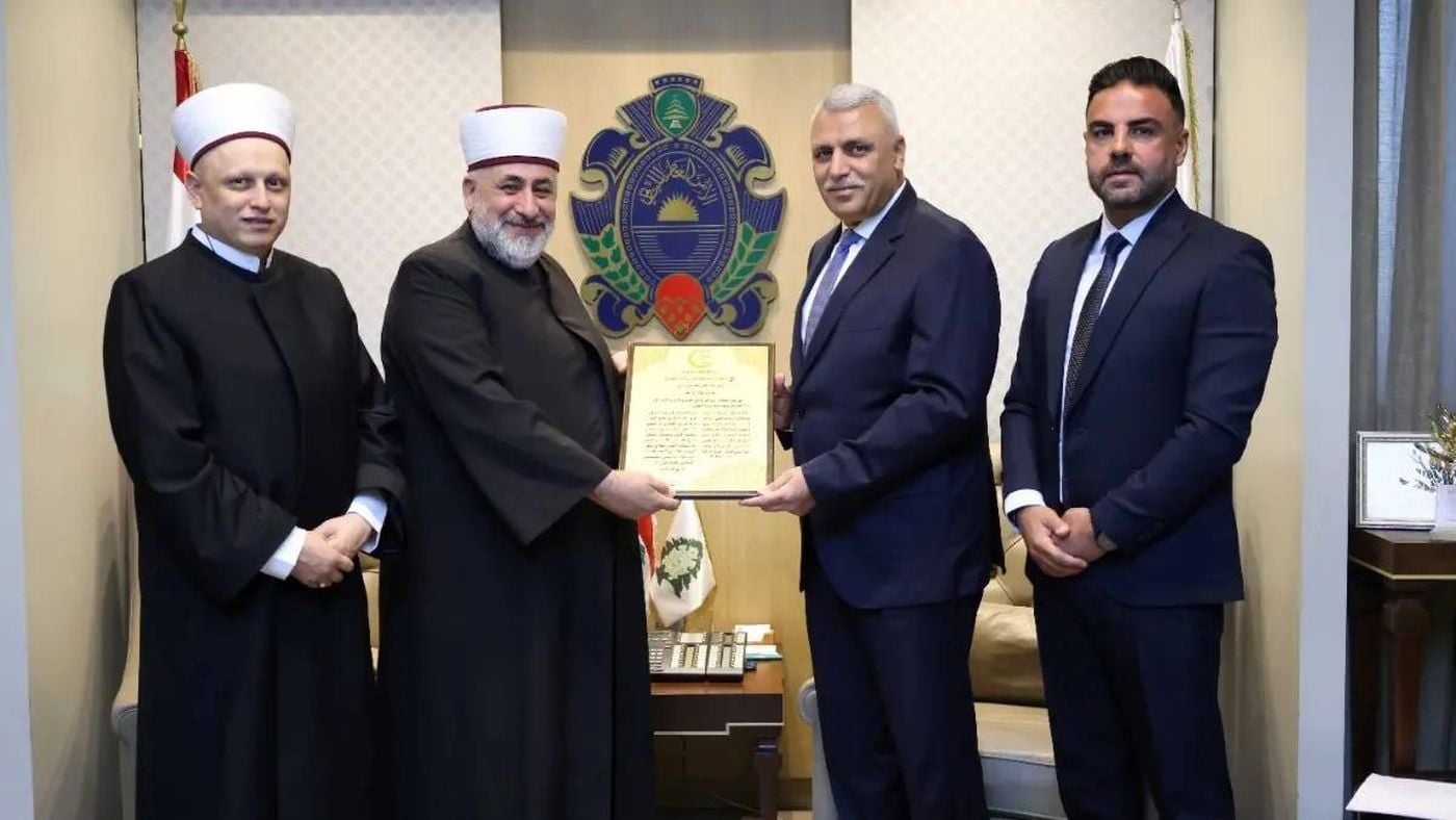 شقير يستقبل وفداً من المجلس الإسلامي العلوي