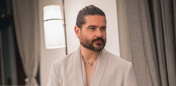 هذا ما حصل مع ناصيف زيتون خلال حفل رأس السنة!