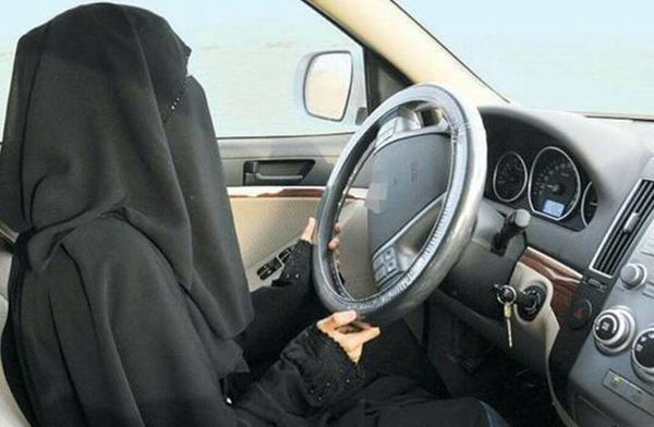 امرأة تتسبب بحادث سير قاتل في السعودية!