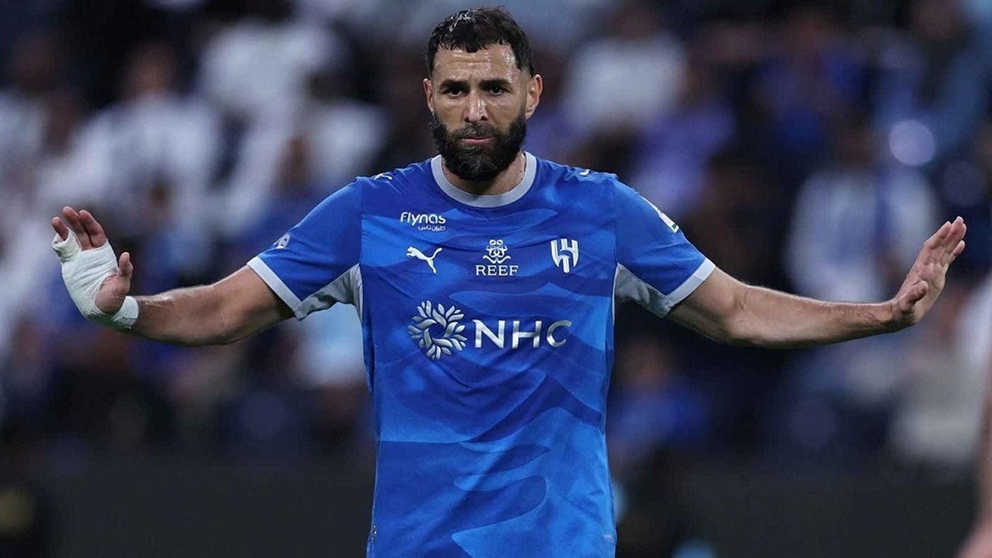 بنزيما يضع شروطه للعودة إلى الاتحاد.. 3 صفقات وطلب مفاجئ